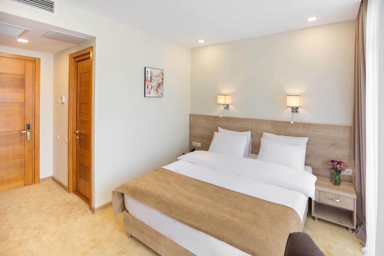 Bridge Boutique Hotel Tiflis Dış mekan fotoğraf