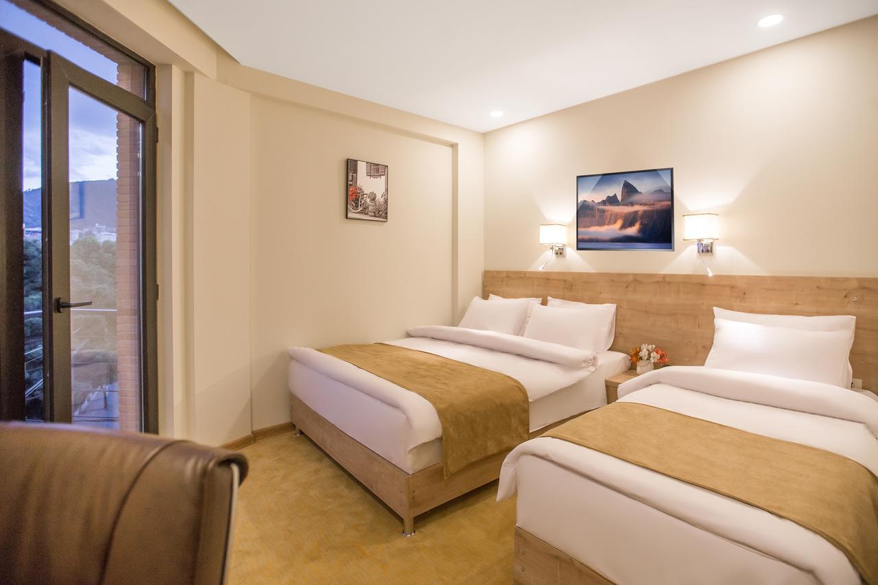 Bridge Boutique Hotel Tiflis Dış mekan fotoğraf